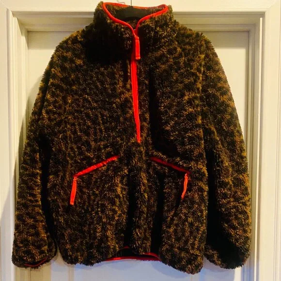 Rumored Sun Valley Sherpa Jacket - Picture 11 of 13